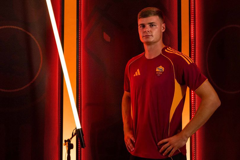 Roma Secures Ferguson on Loan from Brighton for Attack Boost