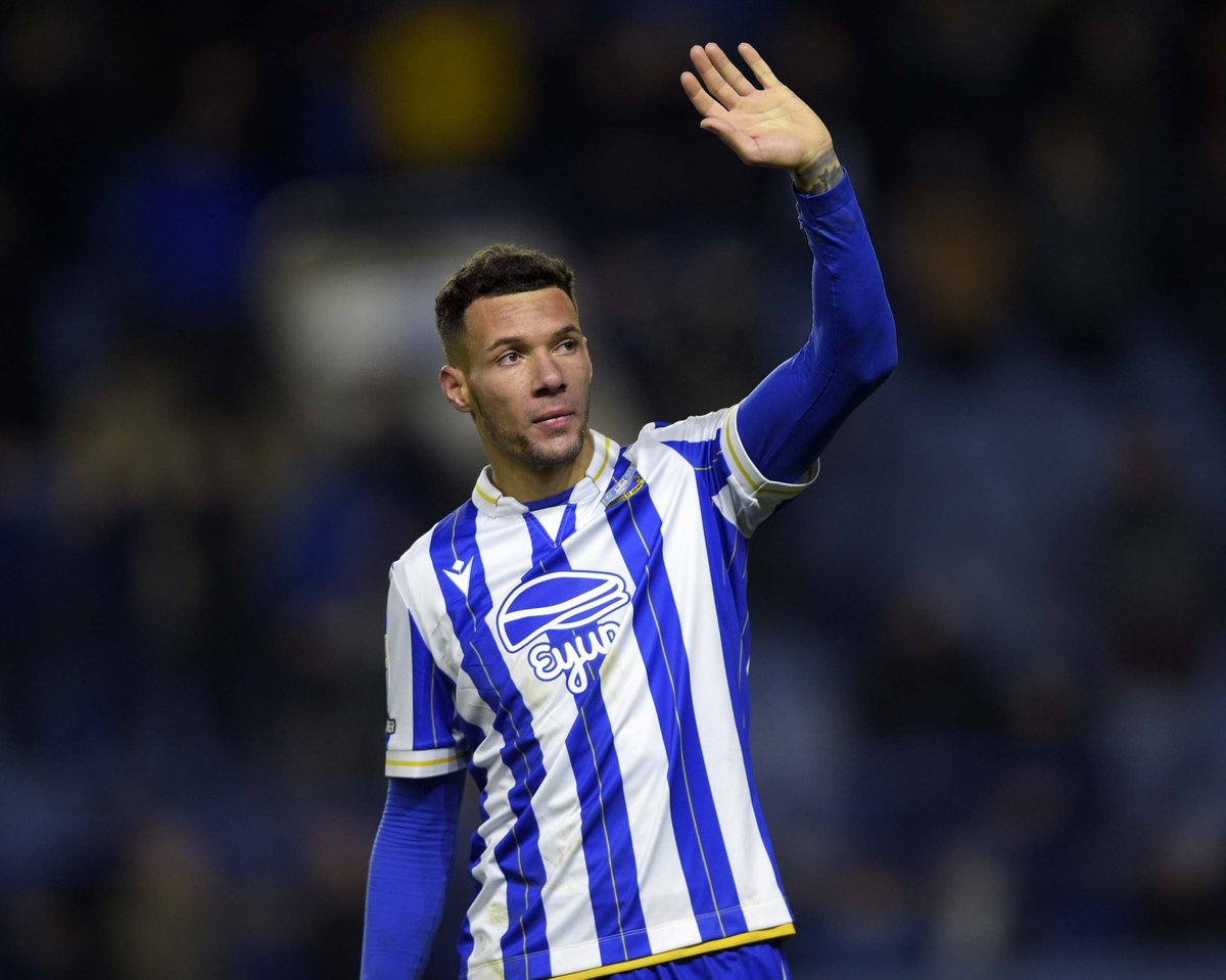 Marvin Johnson Signs for Vale After Leaving Owls
