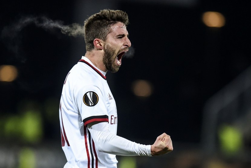Fabio Borini Joins Salford After Premier League Stint
