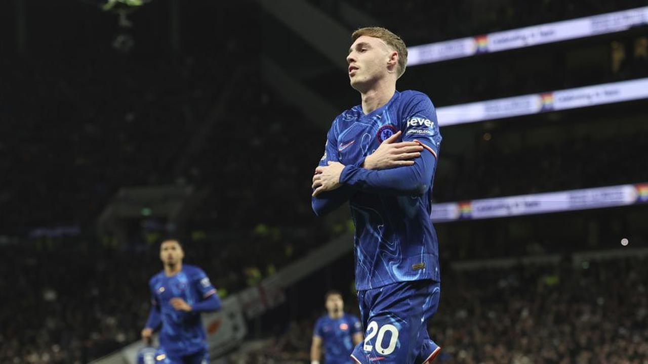 Cole Palmer Fractures Toe After Stubbing It on Door