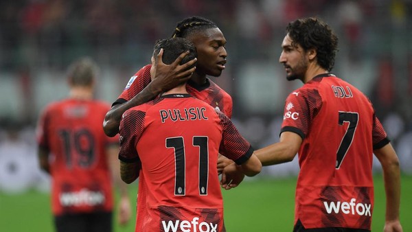 AC Milan tops Serie A after Leao’s late goal