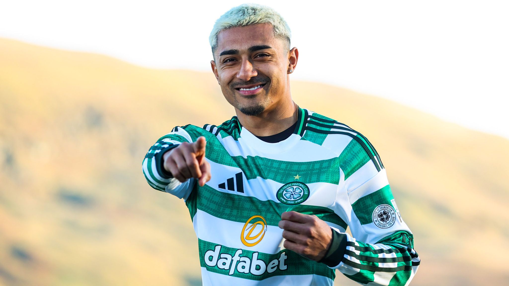 Araujo Joins Celtic on Loan From Bournemouth